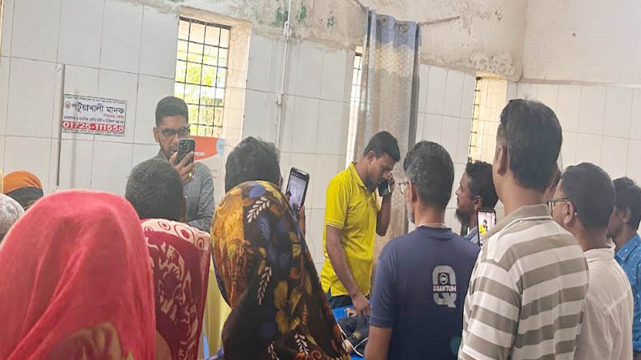 গলায় কলা আটকে ৪ বছরের শিশুর মৃত্যু