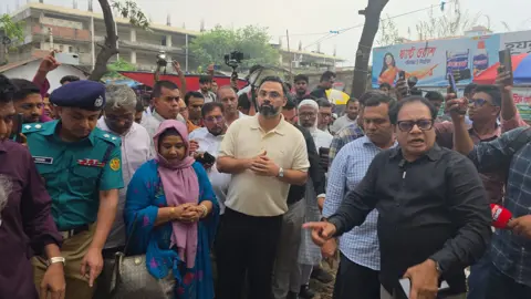 সংস্কার শেষ করে রাড্ডা স্বাস্থ্যসেবা কেন্দ্র কর্তৃপক্ষের কাছে হস্তান্তর করলেন ক্রীড়া প্রতিমন্ত্রী