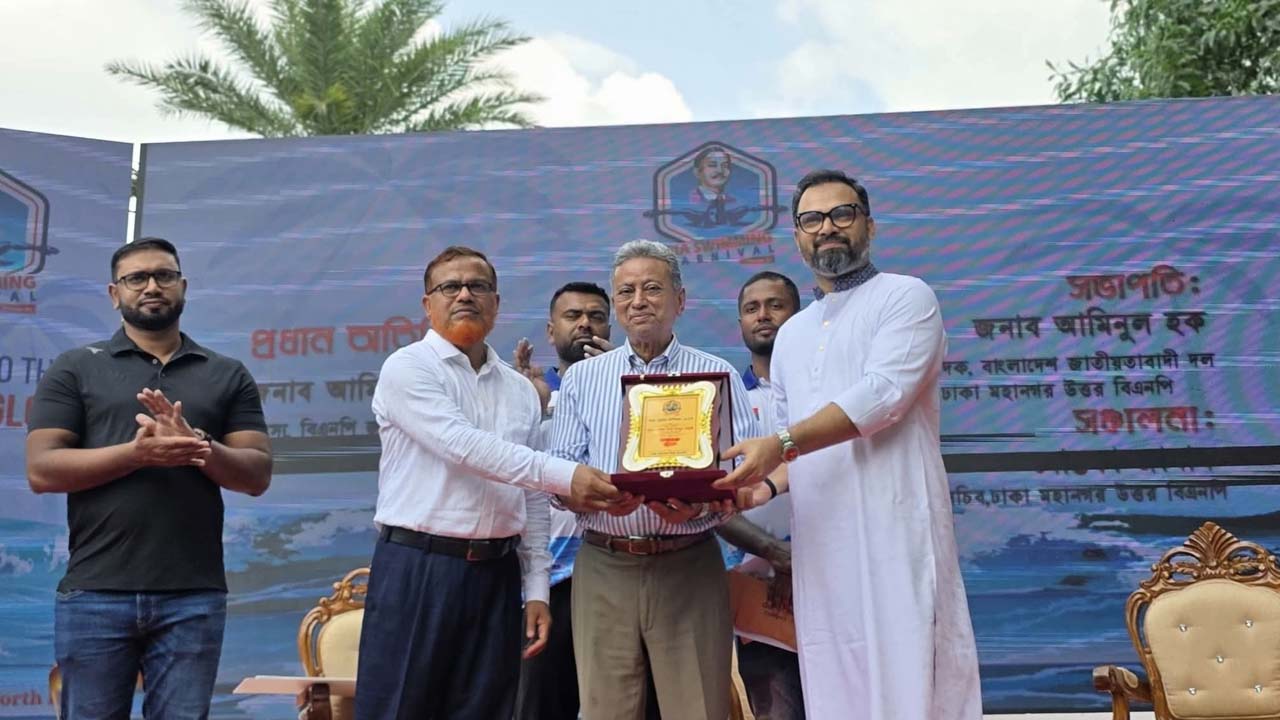 নতুন বাংলাদেশে গৎবাঁধা রাজনীতির দিন শেষ
