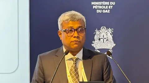 বাংলাদেশের অফশোর জ্বালানি সম্ভাবনা উঠে এলো লন্ডন এনার্জিস সামিটে, বিনিয়োগের আহ্বান