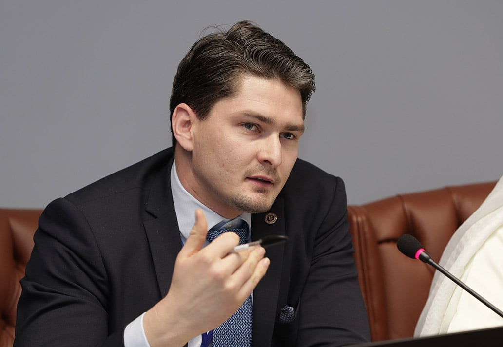 ইসরাইলের আগে যুদ্ধ থেকে বের হতে পারে যুক্তরাষ্ট্র