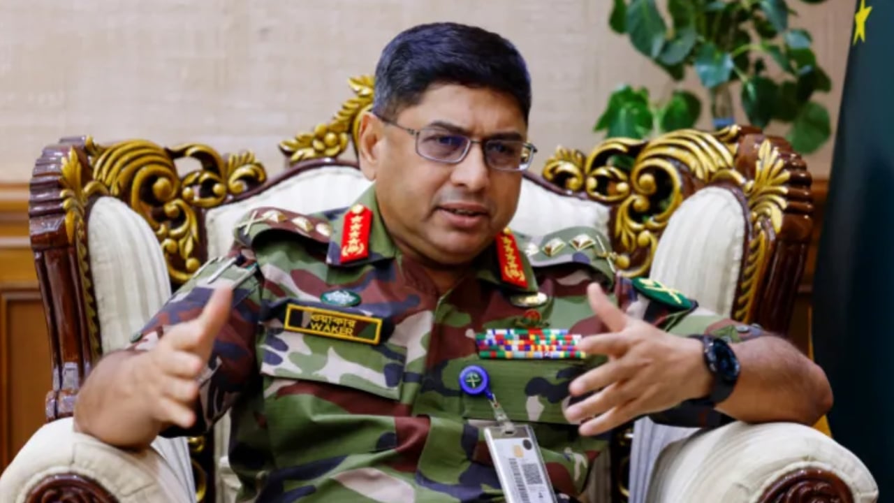 সেনাবাহিনী কবে ব্যারাকে ফিরবে, জানালেন সেনাপ্রধান