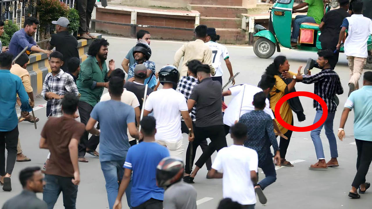 ছাত্রীর গলা টিপে ধরা ছাত্রলীগ ক্যাডার আহাদকে পুলিশে সোপর্দ