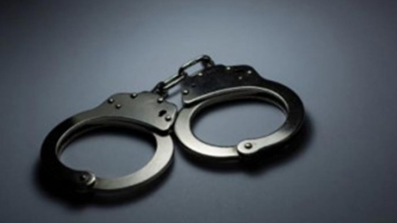 আরেক সাবেক সেনা কর্মকর্তা গ্রেপ্তার