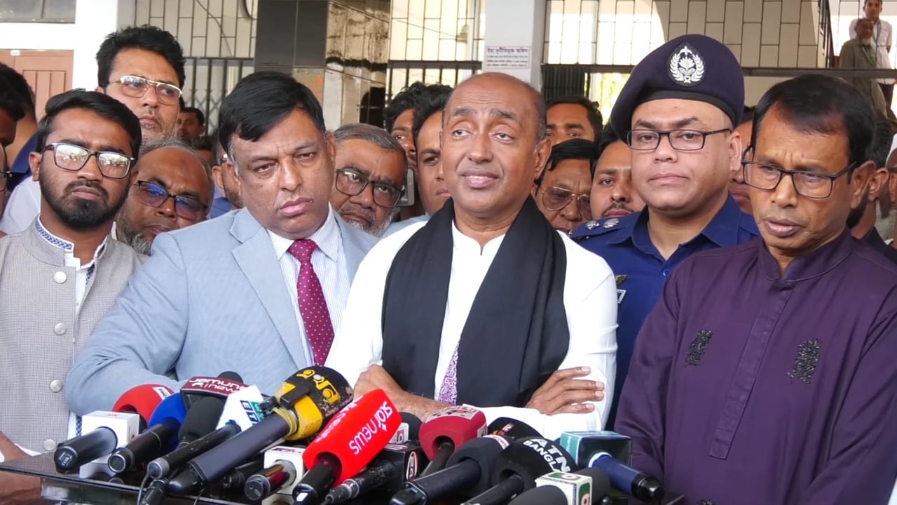 আইনসঙ্গতভাবে ফ্যাসিস্টদের বিচারে বদ্ধপরিকর সরকার