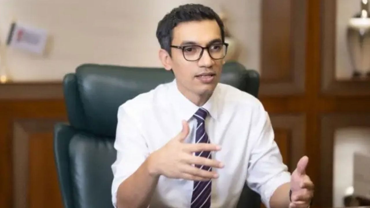 প্রধানমন্ত্রী তারেক রহমান ইজ অ্যা গুড লিসেনার