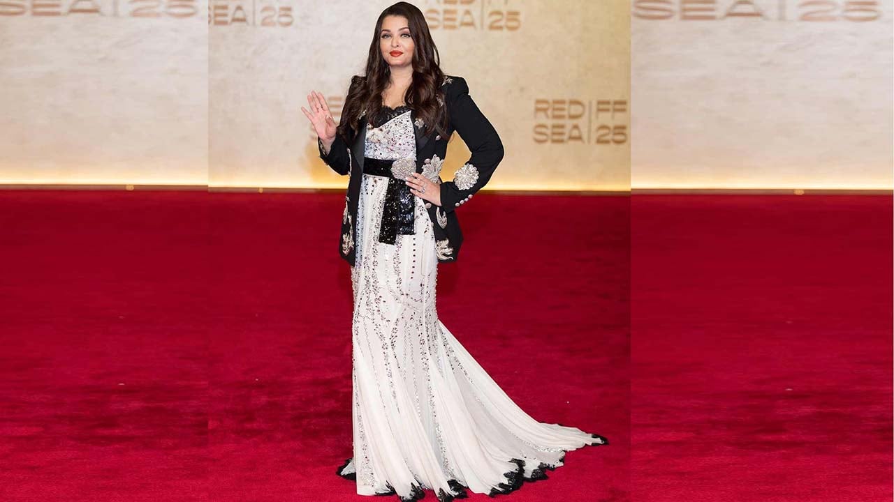 সৌদি আরবের সিনেমা উৎসবে আলো ছড়ালেন ঐশ্বরিয়া