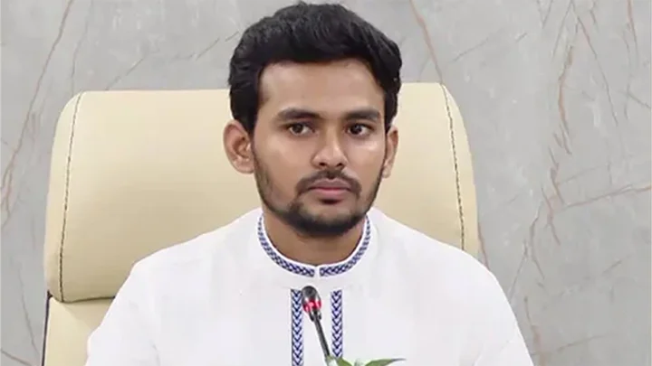 আসিফ মাহমুদসহ ৪ জনের ‘দুর্নীতি’র অনুসন্ধান শুরু
