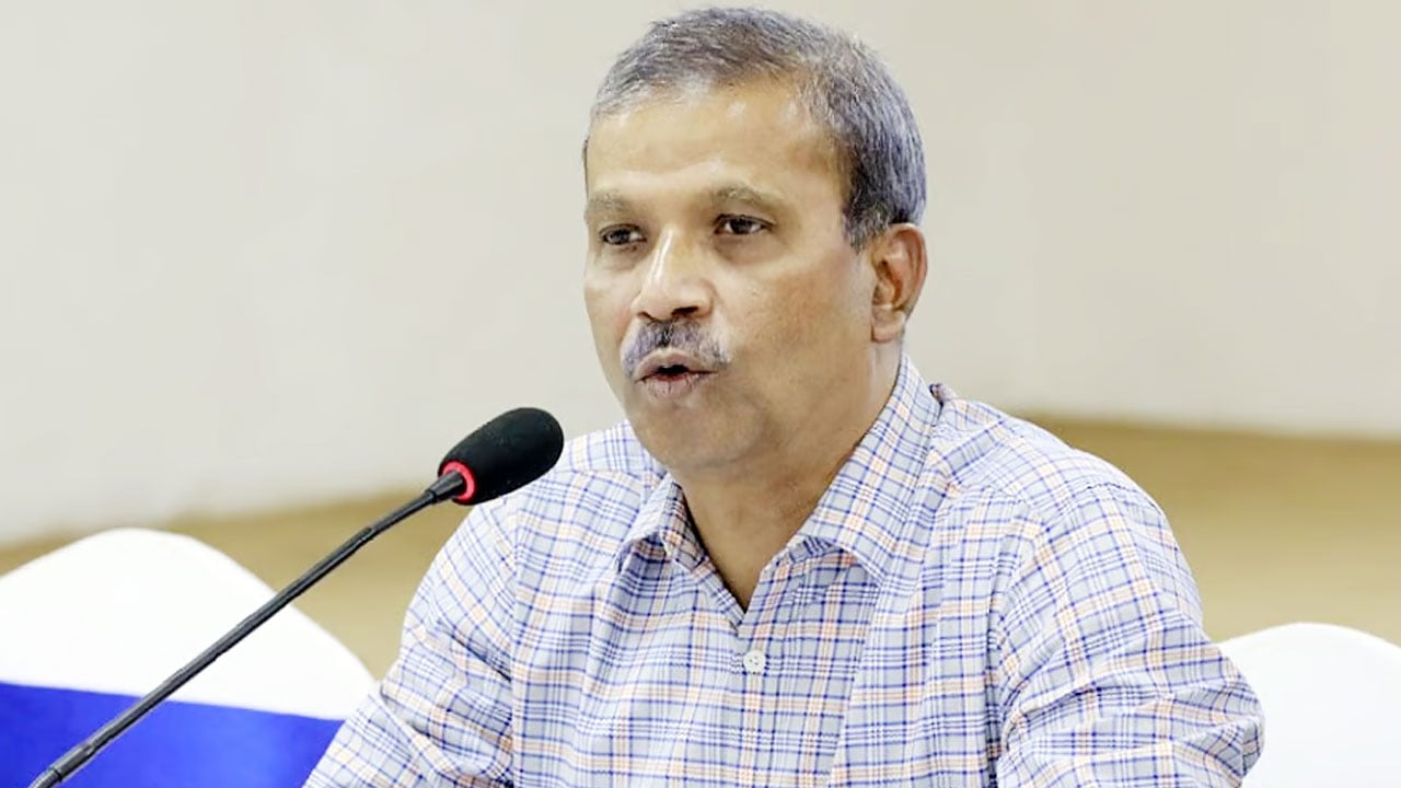 হাসিনার উপযুক্ত বিচার অবশ্যই হবে: আইন উপদেষ্টা