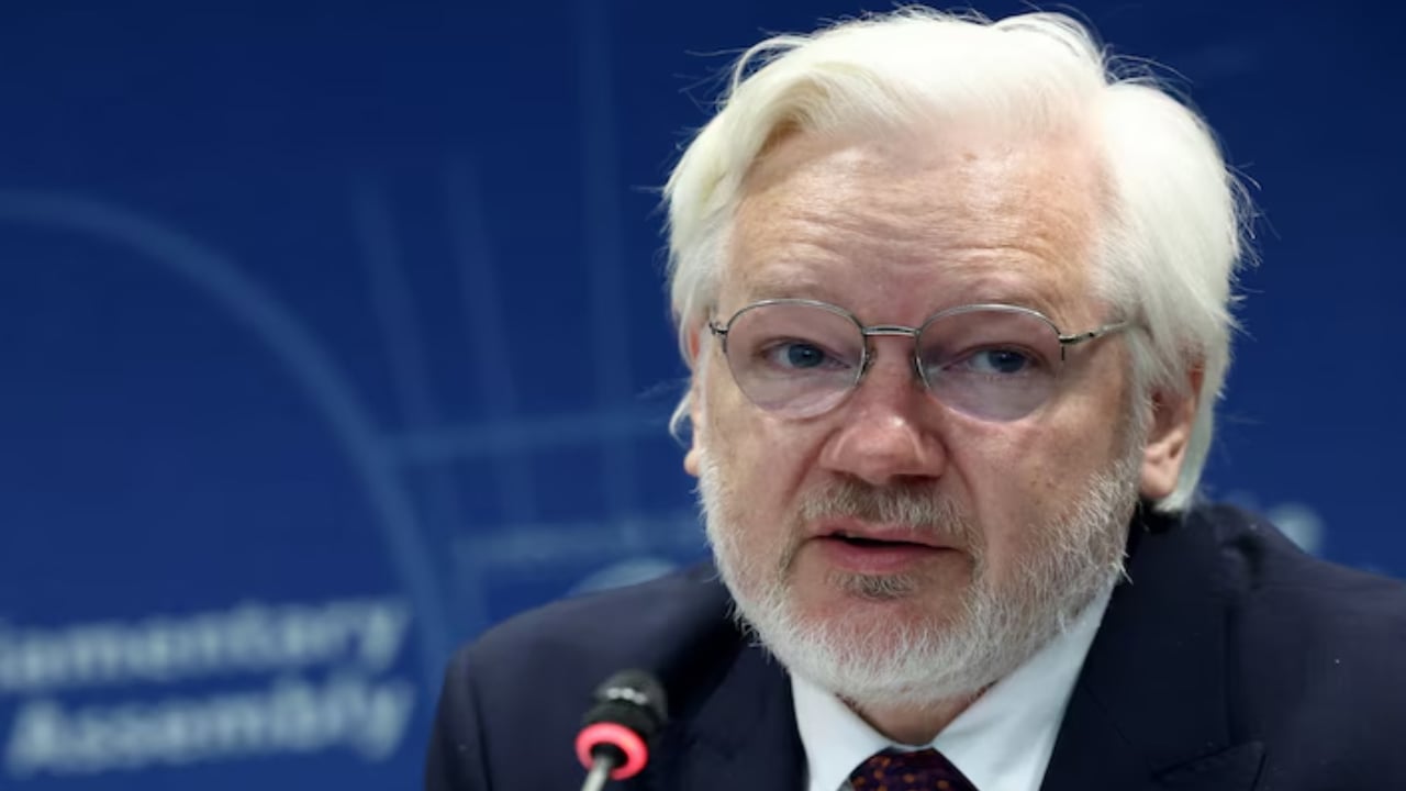 নোবেল কমিটির বিরুদ্ধে অ্যাসাঞ্জের মামলা