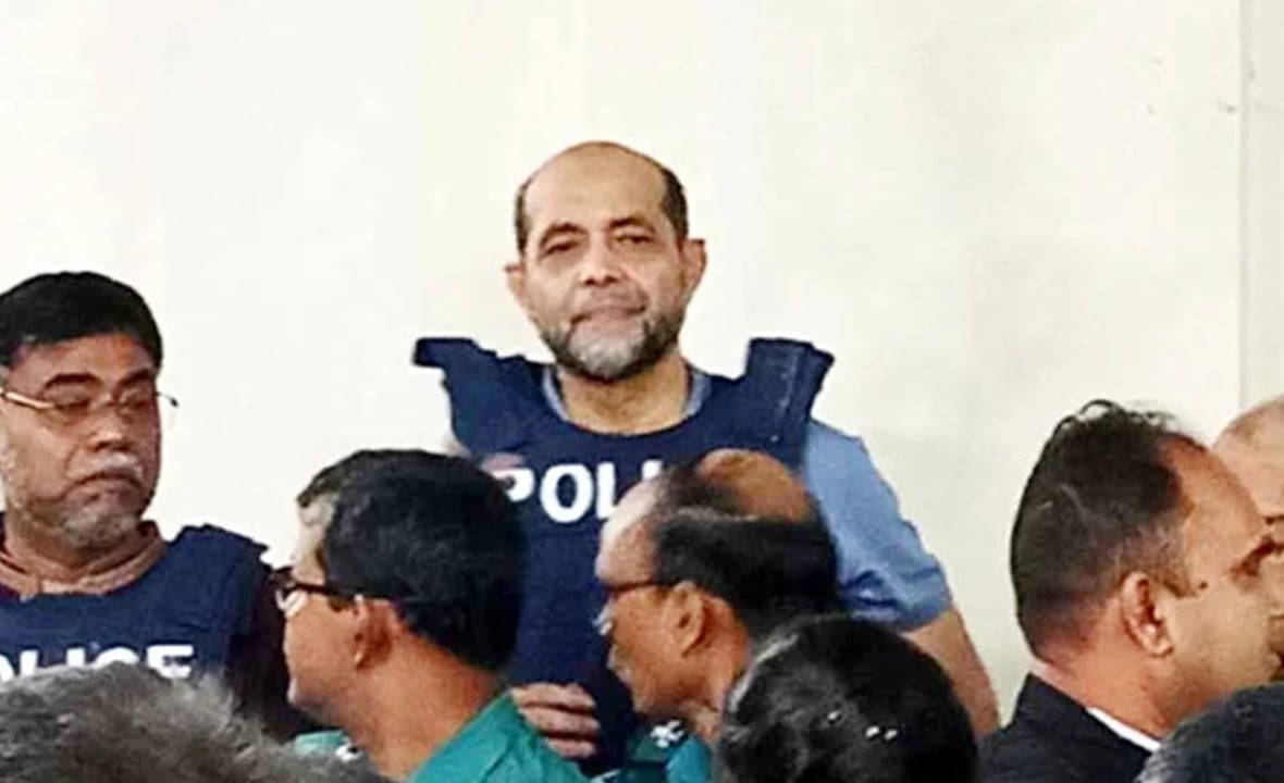 সাবেক মেয়র আতিকুলসহ ১০ জনকে ট্রাইব্যুনালে হাজির