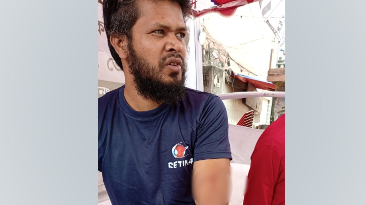 নাসীরুদ্দীন পাটওয়ারীর নির্বাচনি ক্যাম্পে হামলা