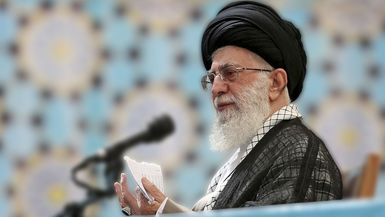 আগ্রাসন মোকাবিলায় যেসব প্রস্তুতি নিয়েছিলেন খামেনি