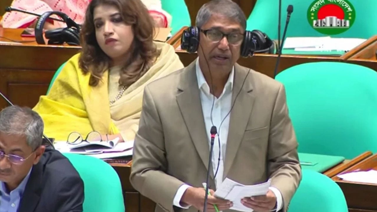 ভুয়া মুক্তিযোদ্ধা সনদ বাতিলে সরকার কী ব্যবস্থা নিয়েছে, জানালেন মন্ত্রী