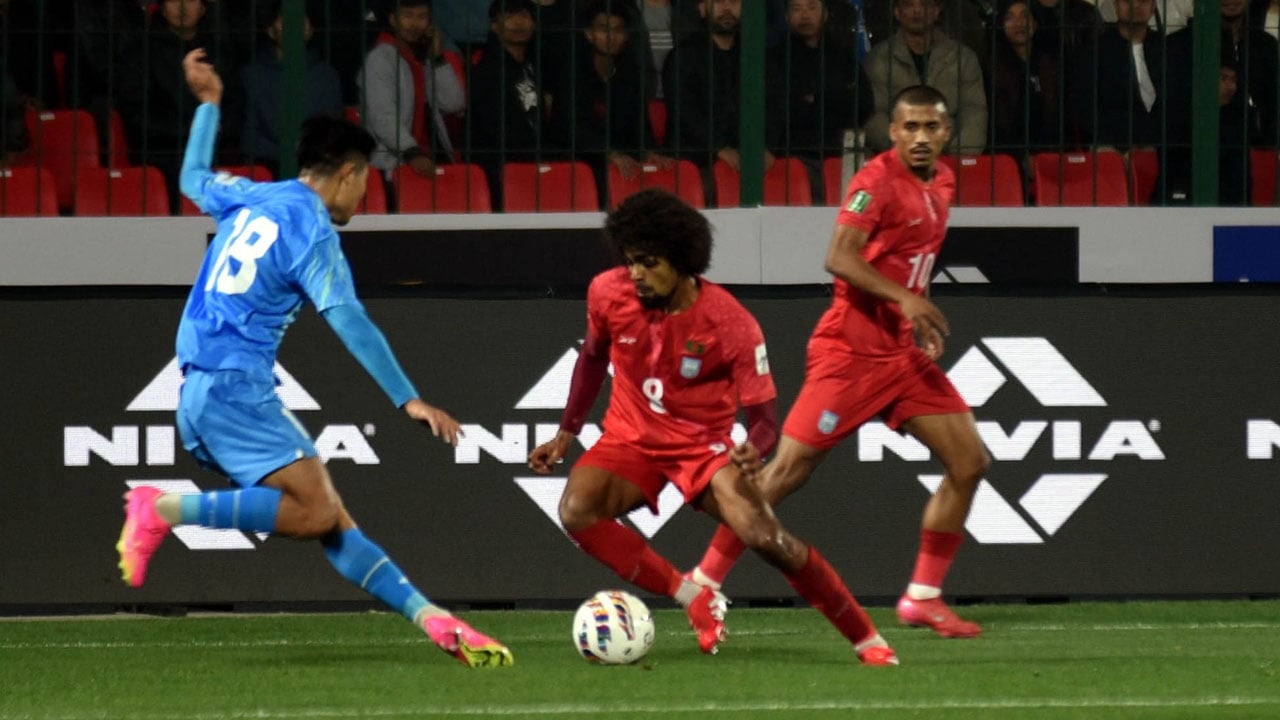 গোল মিসের মহড়ায় জিতল না কেউ