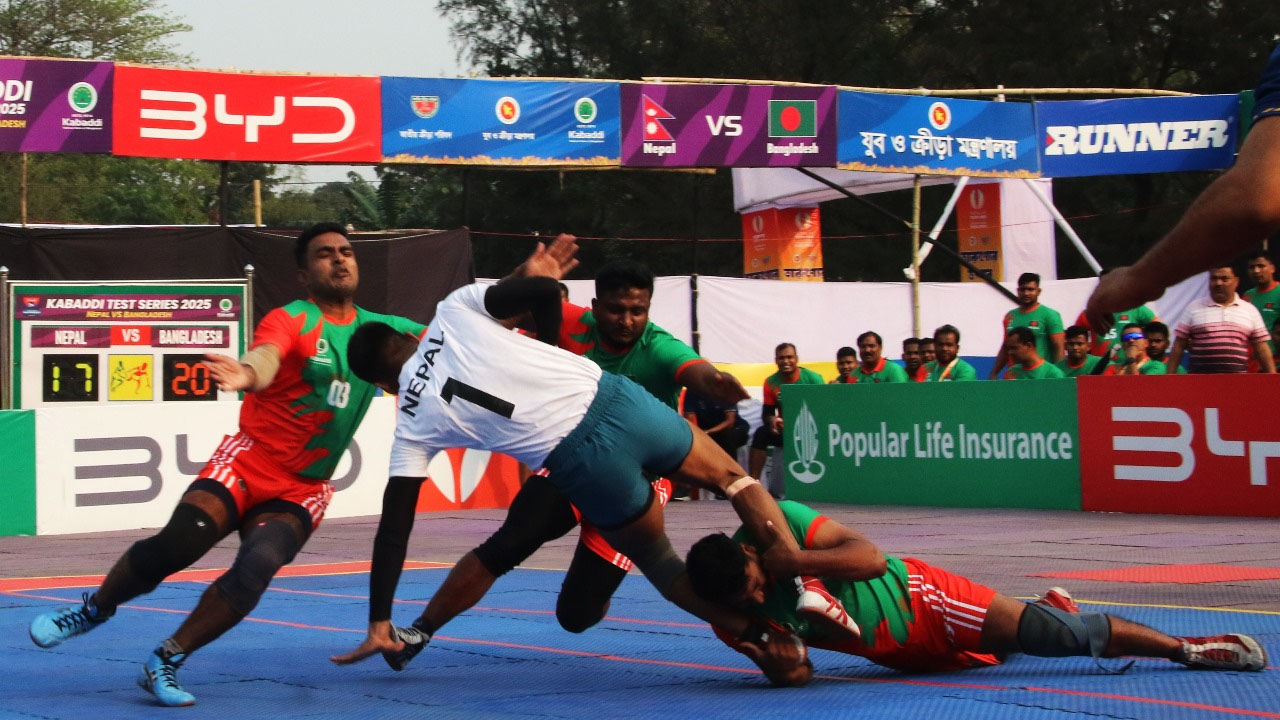 বাংলাদেশকে হারিয়ে সমতায় ফিরল নেপাল