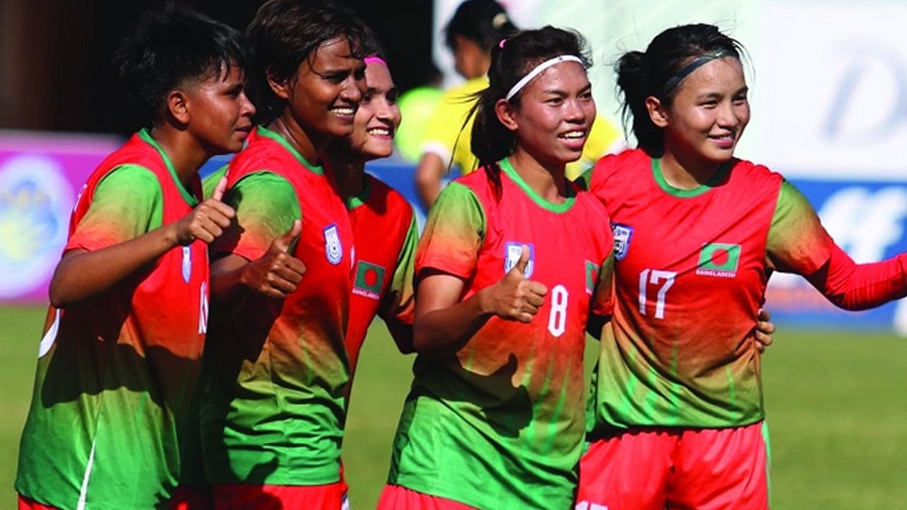 লিগ খেলতে ভুটান যাচ্ছেন সাবিনা-ঋতুপর্ণারা