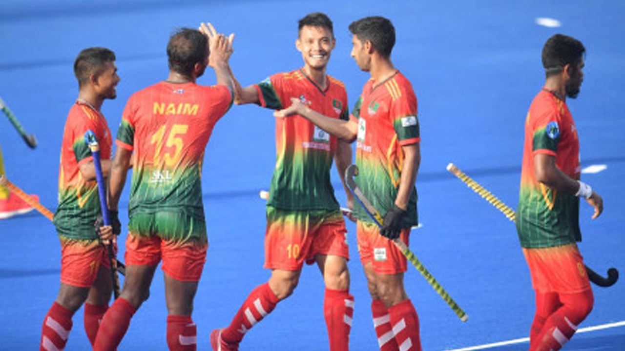তবুও আত্মবিশ্বাসী মামুন