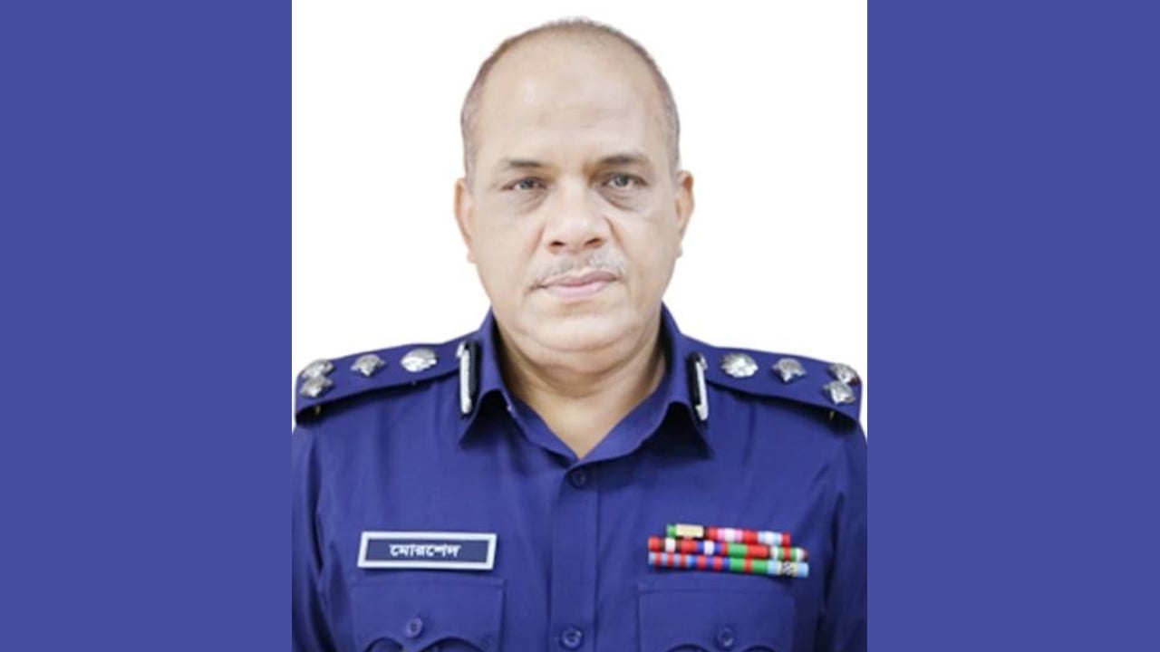 সন্ত্রাসী কিংবা অস্ত্রধারী কেউ ছাড় পাবে না: ডিআইজি বরিশাল রেঞ্জ