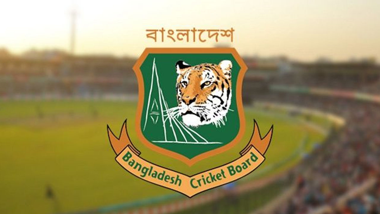 ক্লাব কোটার কাউন্সিলরশিপ কমানোর দাবি আলমগীরের