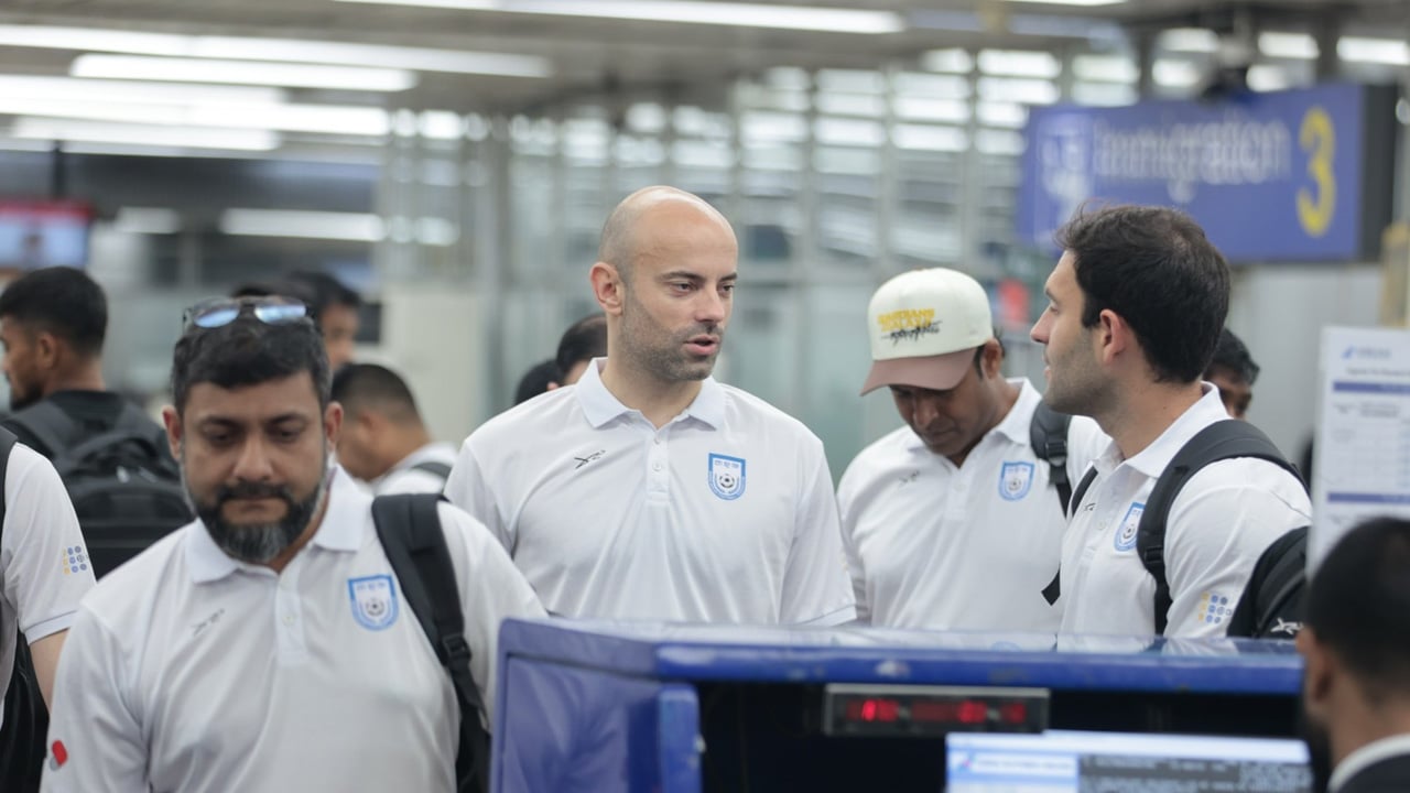 ভিয়েতনামে পৌঁছেছে বাংলাদেশ দল