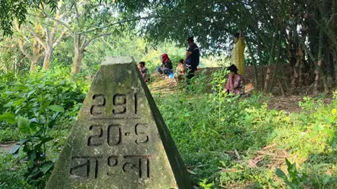 বিরামপুর সীমান্তে ৯ জনকে পুশইনের চেষ্টা বিএসএফের, ৩ জনকে ফেরত পাঠাল বিজিবি