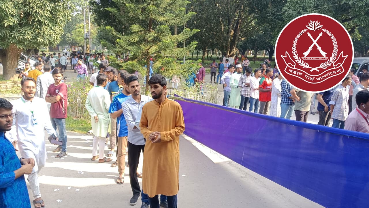 রাকসু নির্বাচন ঘিরে পাঁচ প্লাটুন বিজিবি মোতায়েন