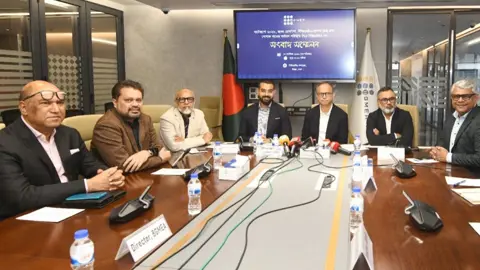 জ্বালানি সংকটে কোনো পোশাক কারখানা বন্ধ হয়নি: বিজিএমইএ সভাপতি