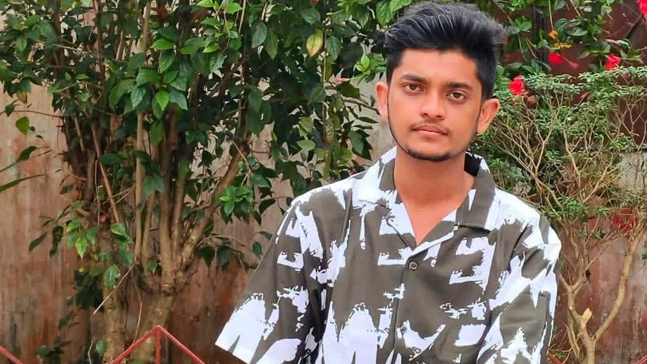 অভিমান করে আদায় করা সেই বাইকেই প্রাণ গেল কলেজছাত্রের