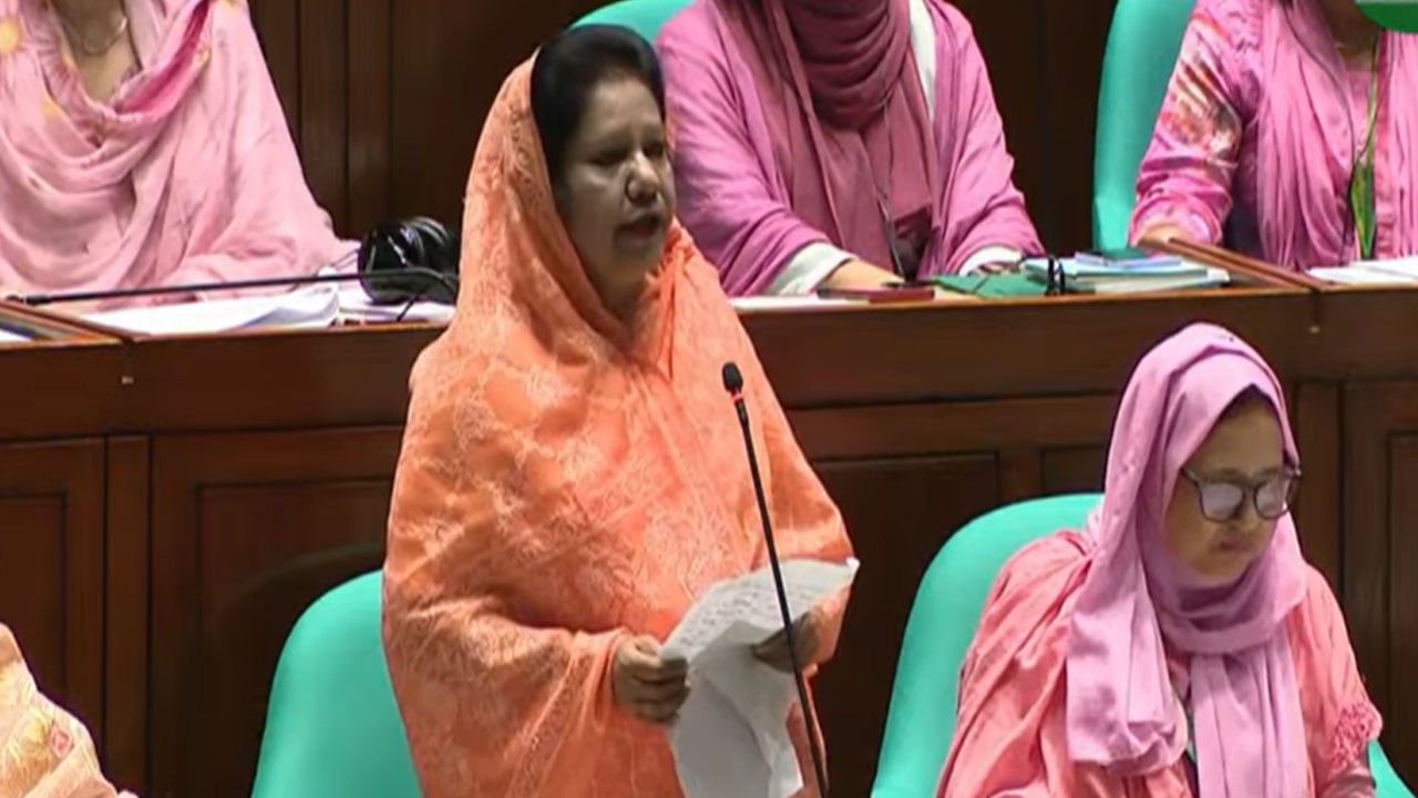 ব্যাংক লুটেরাদের ‘ডিম থেরাপি’ দেওয়ার দাবি বিএনপি এমপির