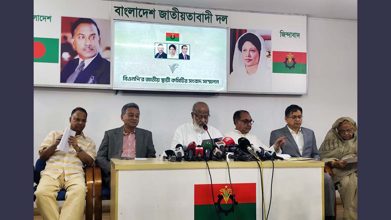 প্রধান উপদেষ্টার বৈঠকে নির্বাচনী রোডম্যাপ না থাকায় হতাশ বিএনপি