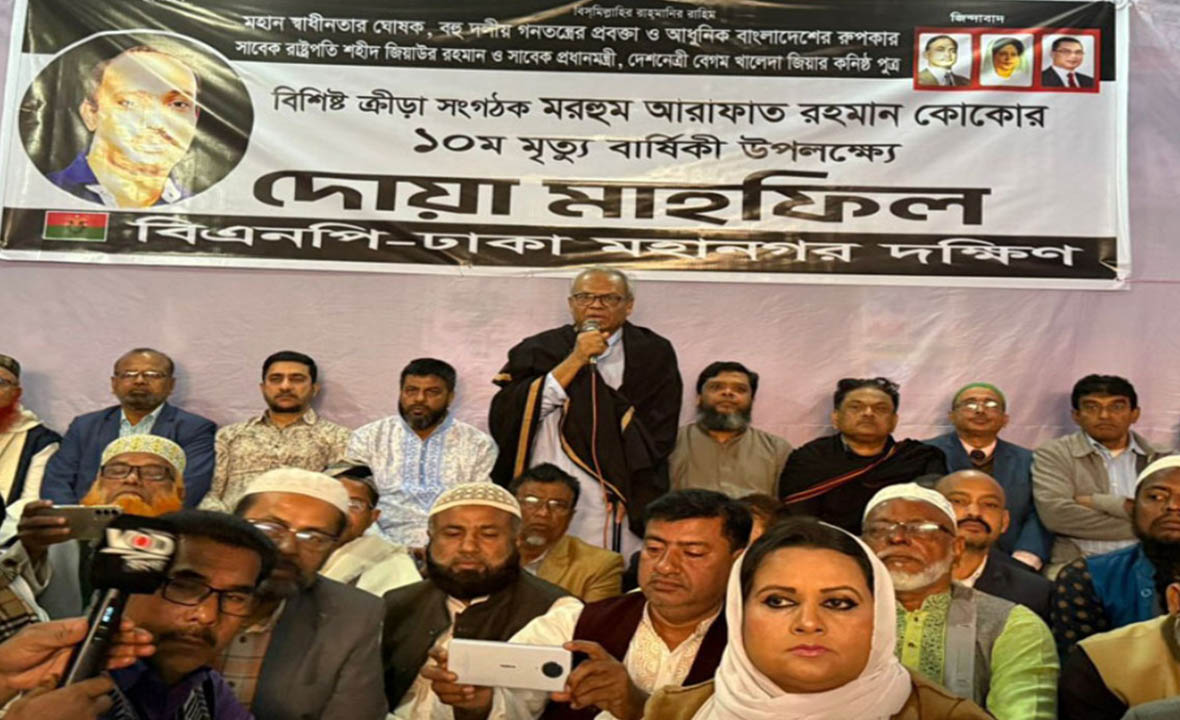এক-এগারোর ভয় দেখিয়ে সমর্থন নিতে চায় অন্তর্বর্তী সরকার: রিজভী