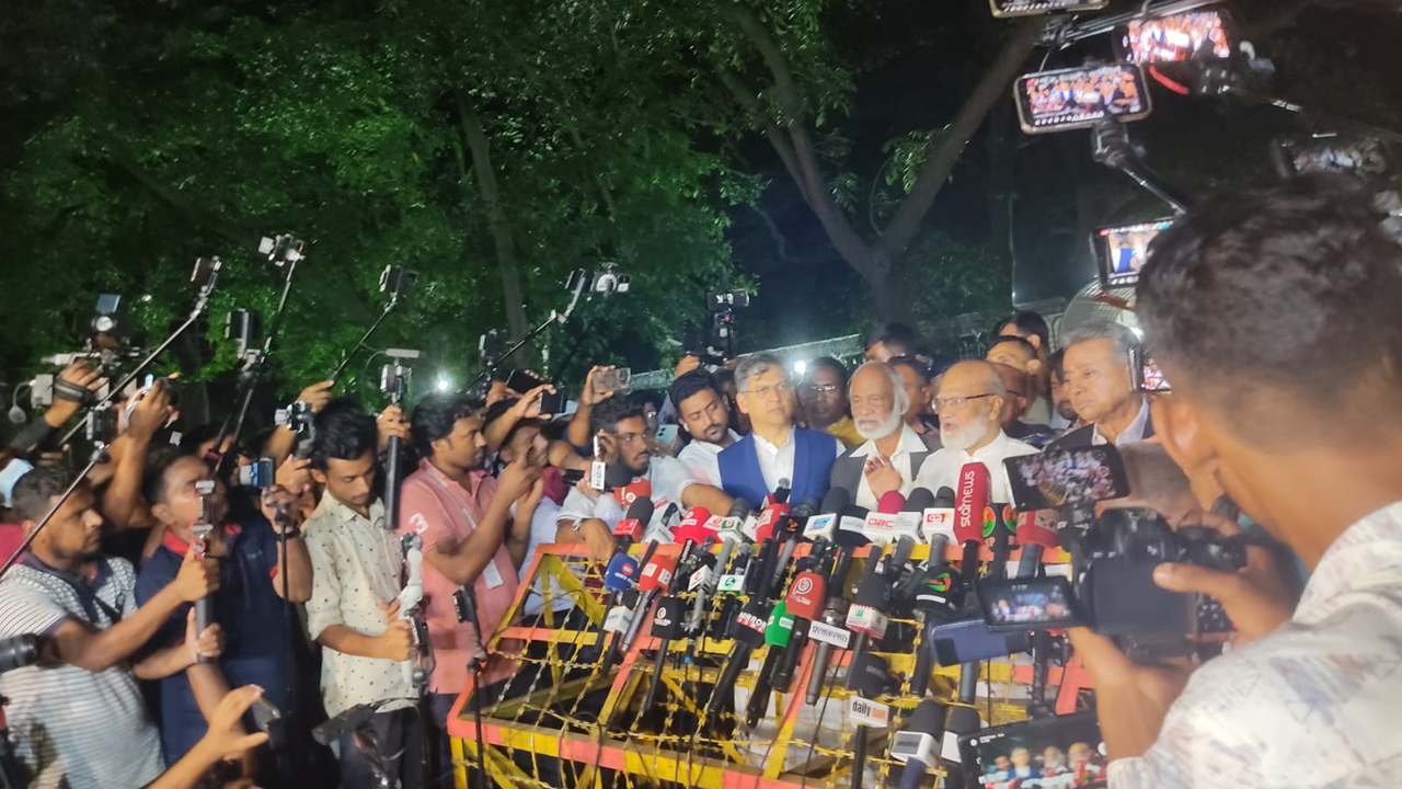 খলিলুর রহমান ও দুই ছাত্র উপদেষ্টার পদত্যাগ চাইলো বিএনপি