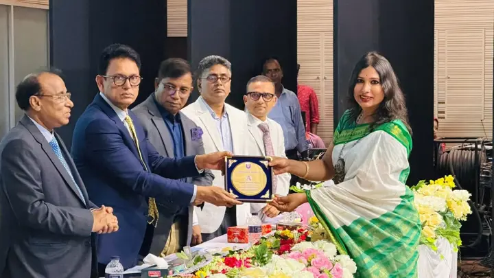 বাউবি থেকে এমএসএস ডিগ্রি অর্জনকারী প্রথম তৃতীয় লিঙ্গের শিক্ষার্থী