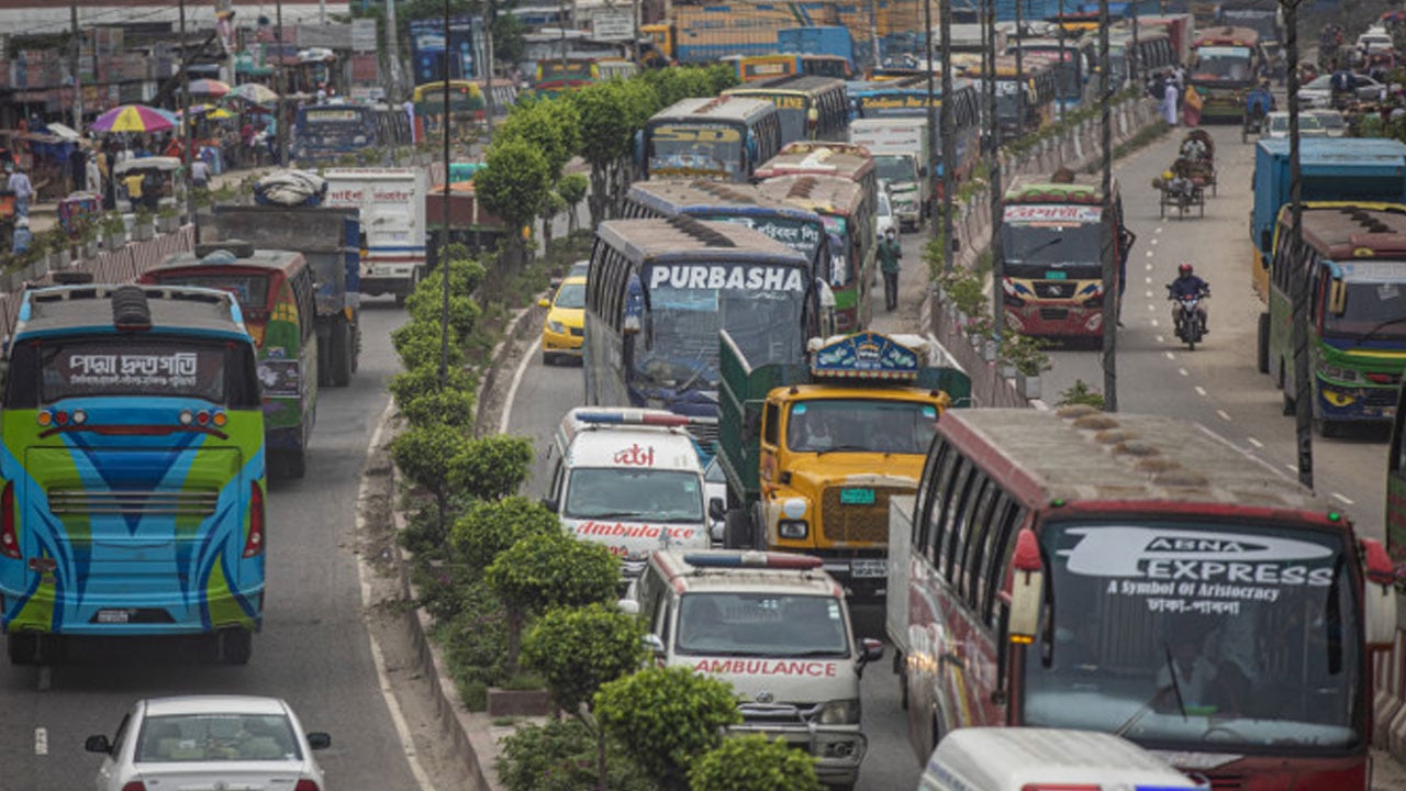 স্বাধীনতা দিবসে যেসব সড়কে যান চলাচল সীমিত