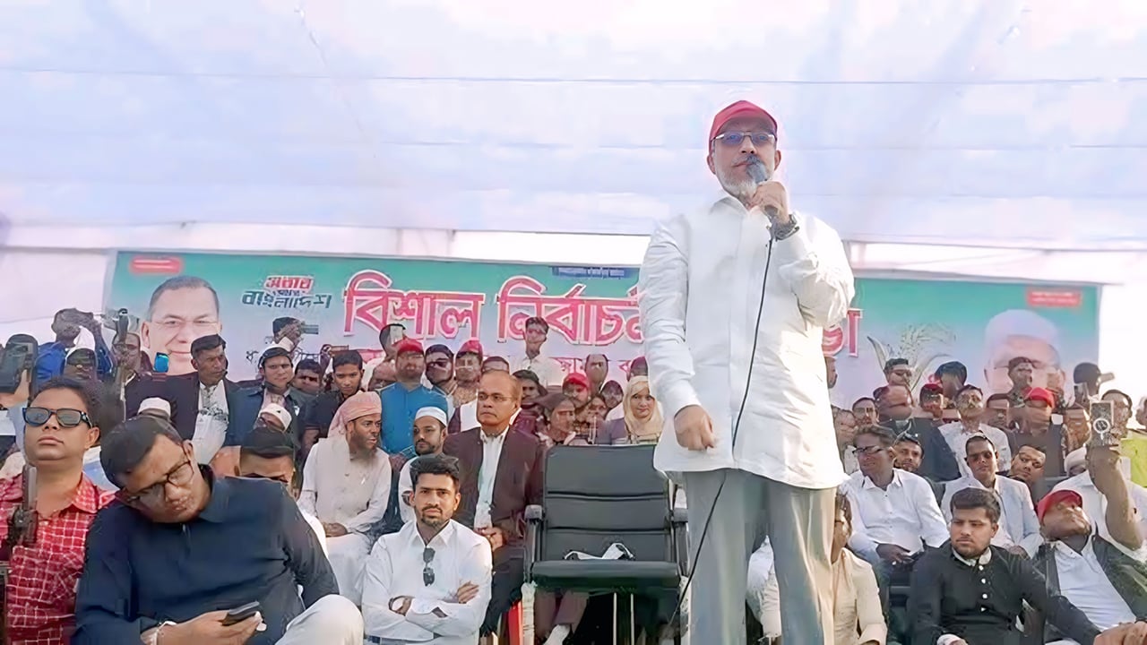 একাত্তরের সাথে চব্বিশের তুলনা করা যাবে না: বাবর