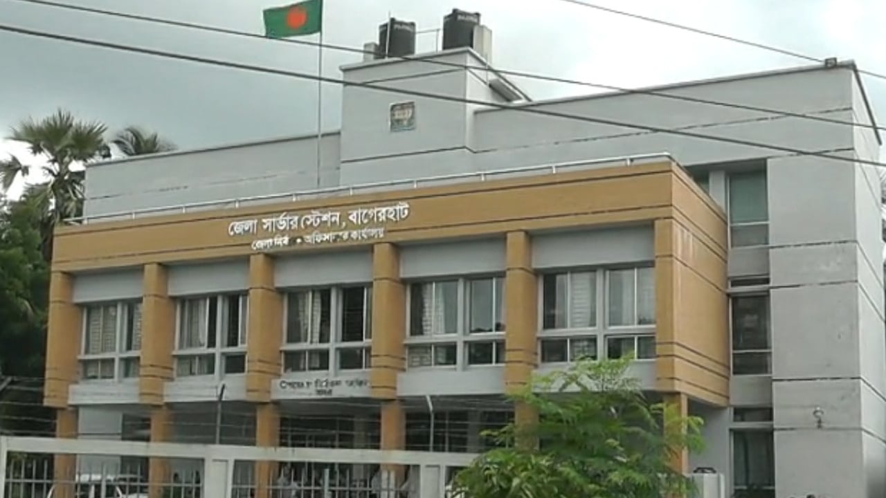 বাগেরহাটে ৪ আসনে মনোনয়ন সংগ্রহ করলেন ২৫ প্রার্থী