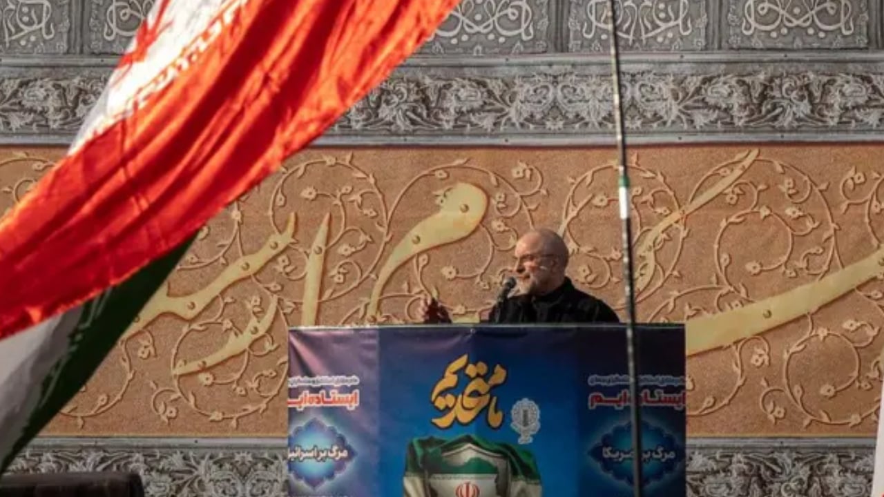 প্রকাশ্যে আলোচনার ডাক আর গোপনে চলছে হামলার ষড়যন্ত্র