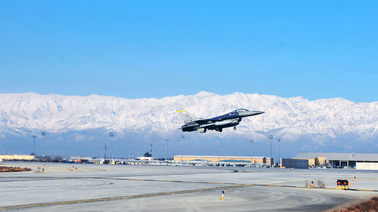 বাগরাম বিমানঘাঁটি কেন ফেরত চাইছেন ট্রাম্প?