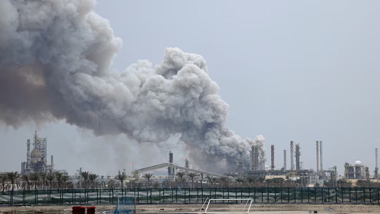 বাহরাইনে হামলা ‌‌‘ইরান নয় যুক্তরাষ্ট্রই চালিয়েছিল’, চাঞ্চল্যকর তথ্য প্রকাশ