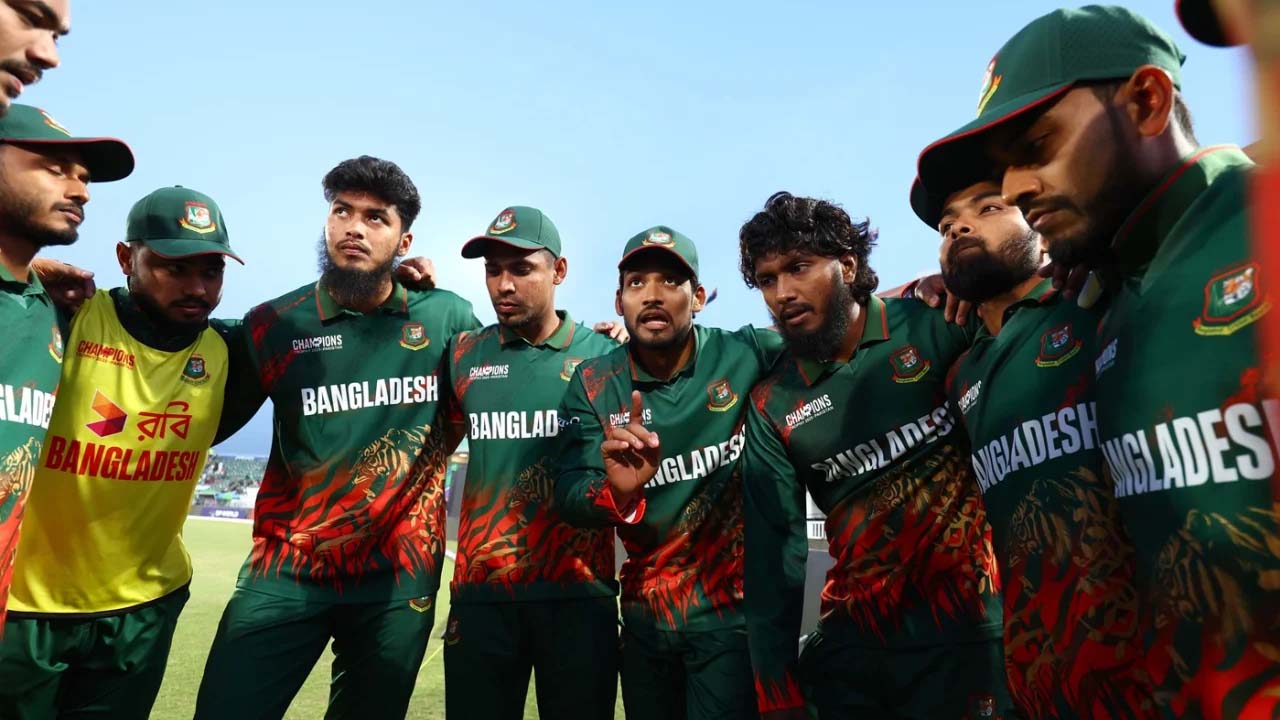 রাতে দেশে ফিরছে বাংলাদেশ দল