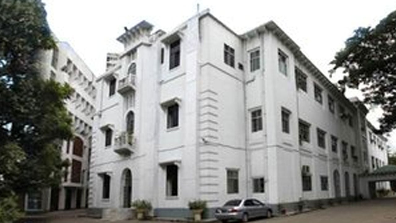ব্যাংকক দূতাবাসের ইমেইল হ্যাকড, দানা বাঁধছে রহস্য
