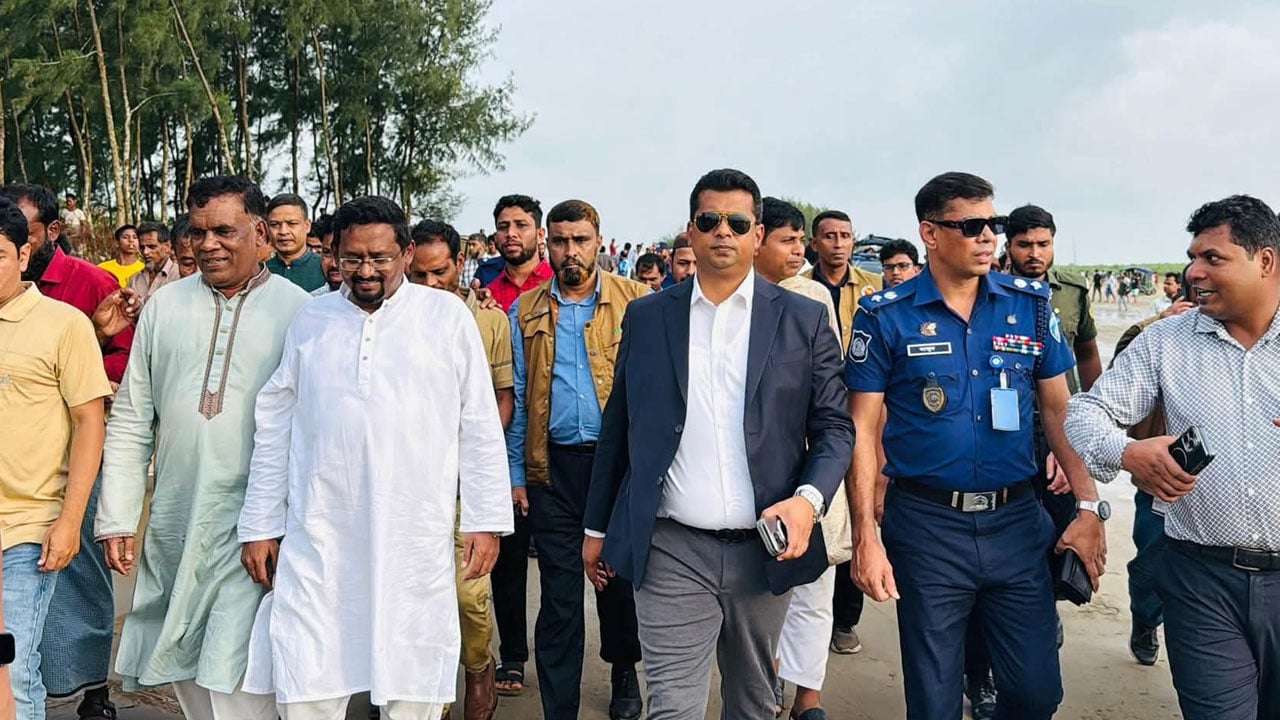বাঁশখালীতে প্রধানমন্ত্রীর সফর ঘিরে ব্যাপক প্রস্তুতি