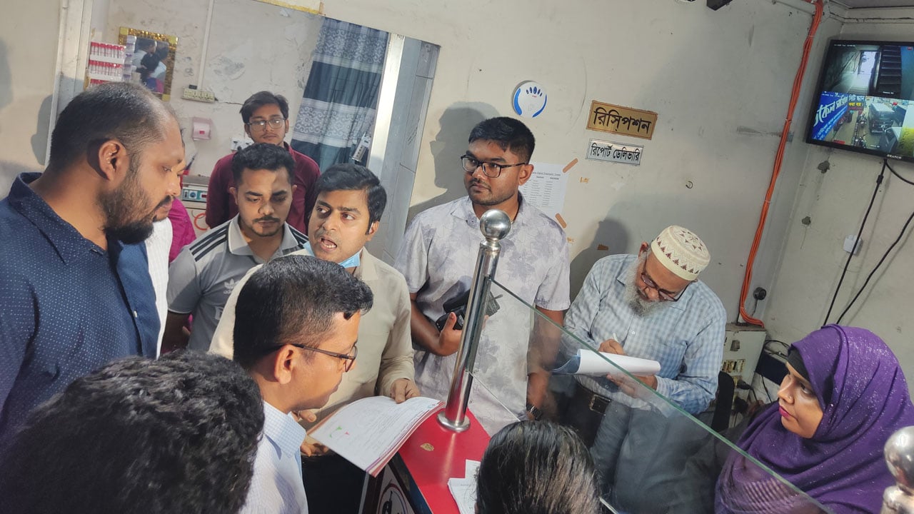 বরিশালে ৮ ডায়াগনস্টিক সেন্টারে অভিযান, জরিমানা