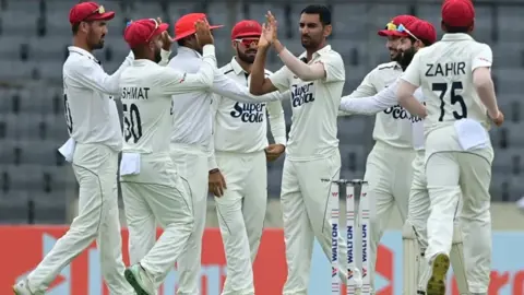 বাংলাদেশের বিপক্ষে টেস্ট ও ত্রিদেশীয় সিরিজের স্কোয়াড ঘোষণা আফগানিস্তানের 