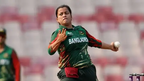 নারী টি-টোয়েন্টি অধিনায়ক নাহিদা, ডেপুটি মোস্তারি  