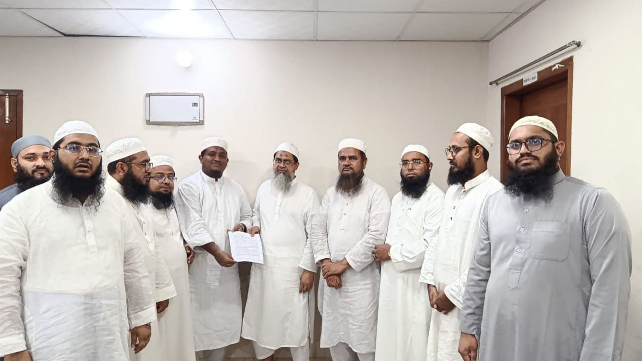 বেফাক মহাসচিবের কাছে মাদরাসা সংস্কারে আলেমদের ১২ দফা