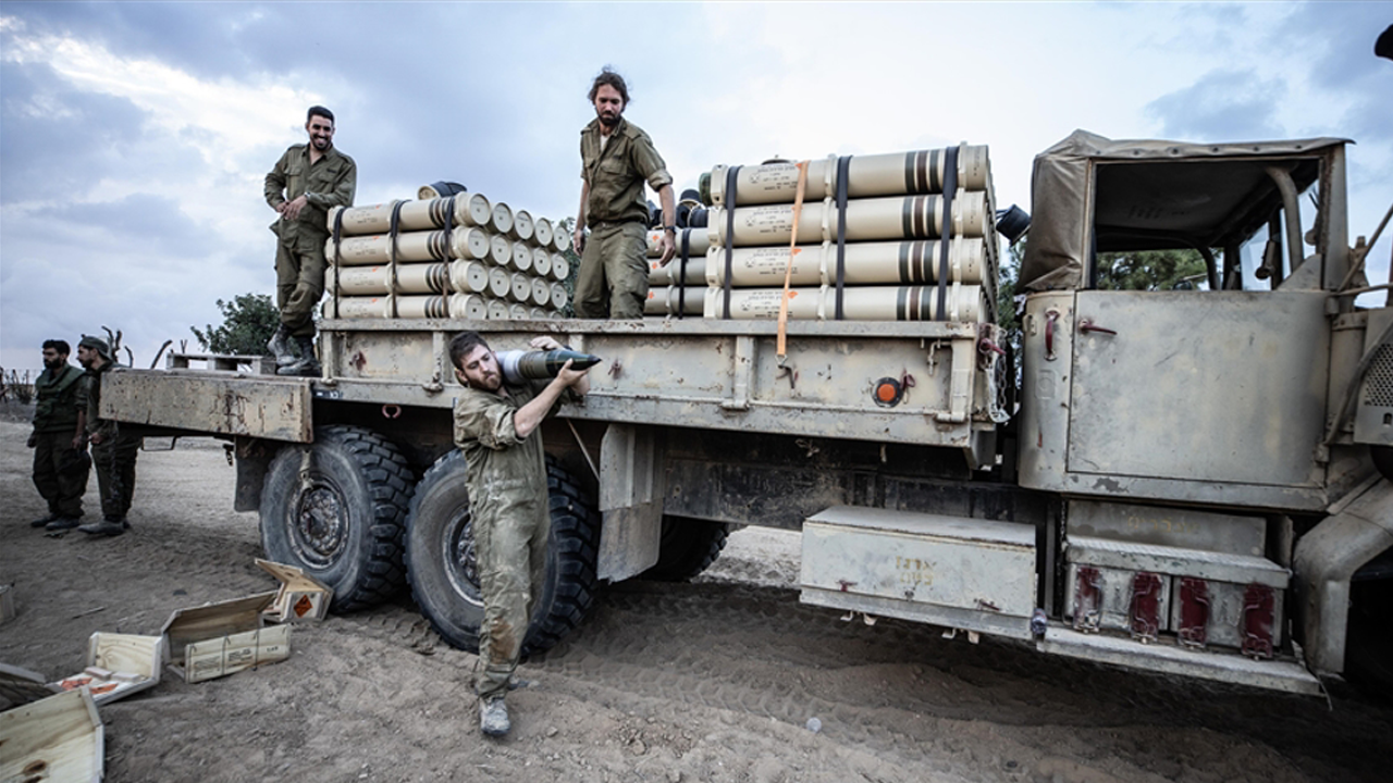 যুক্তরাজ্য থেকে ইসরাইলগামী সামরিক সরঞ্জাম জব্দ করল বেলজিয়াম