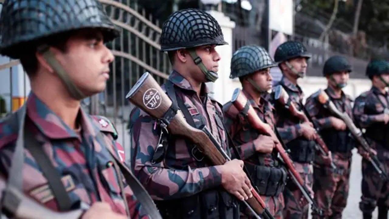 সীমান্ত রক্ষার শপথ নিলেন বিজিবির ৬৯৪ নতুন সদস্য