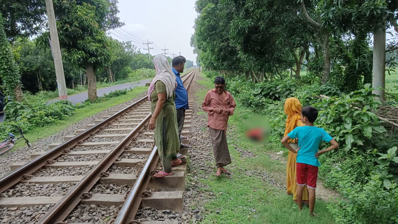 রেললাইনের পাশ থেকে অজ্ঞাত নারীর লাশ উদ্ধার